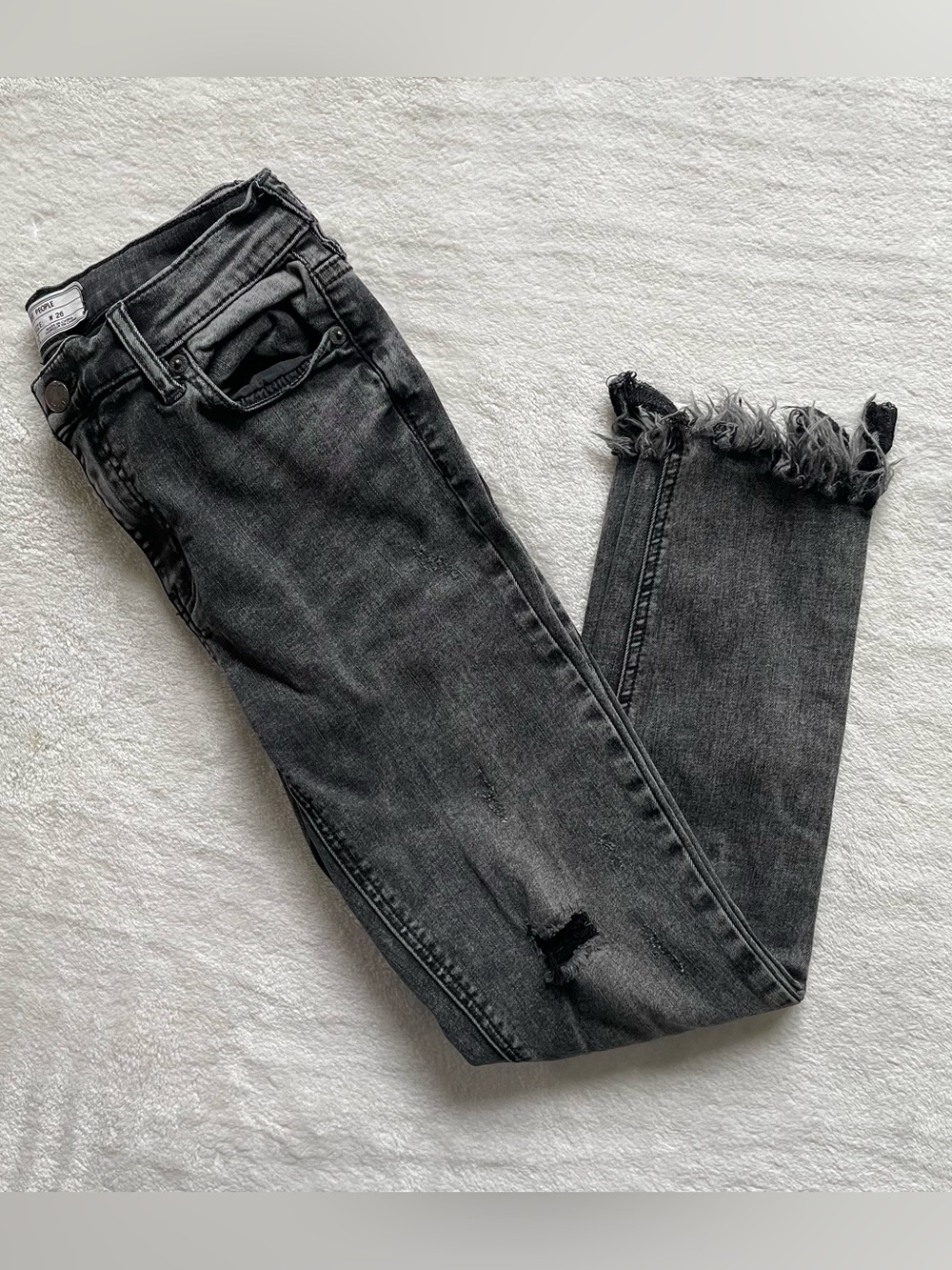 Free People Black Distressed Frayed Jeans size waist 26